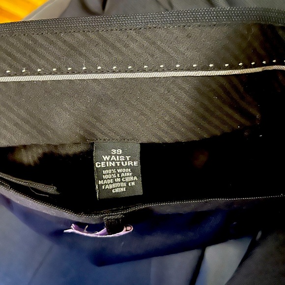 Men’s Geoffrey Beene Black Suit - Picture 5 of 9